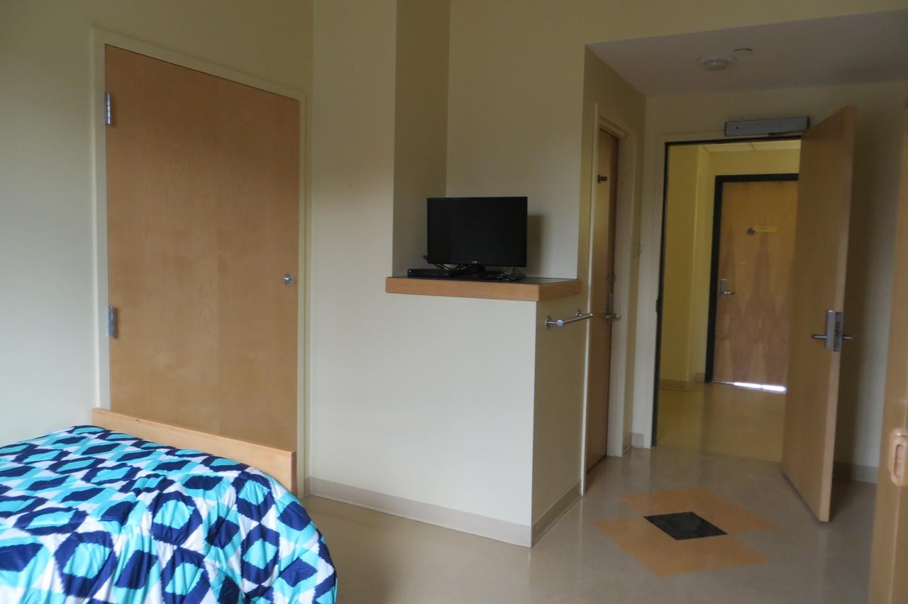 Mount Allison Summer Accommodations Секвілл Екстер'єр фото